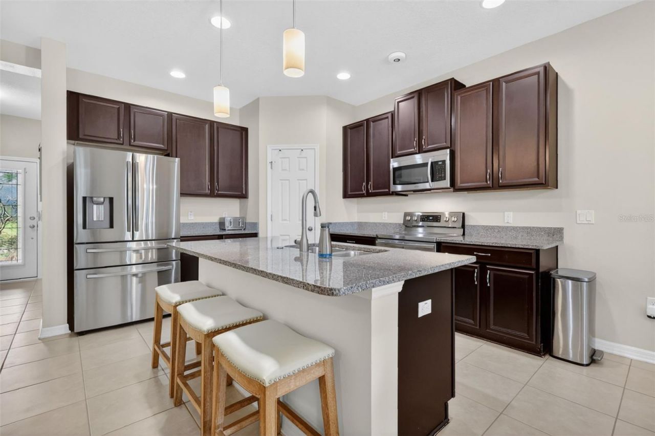3262 Plumlee Court, Grand Island, FL 32735 Photo