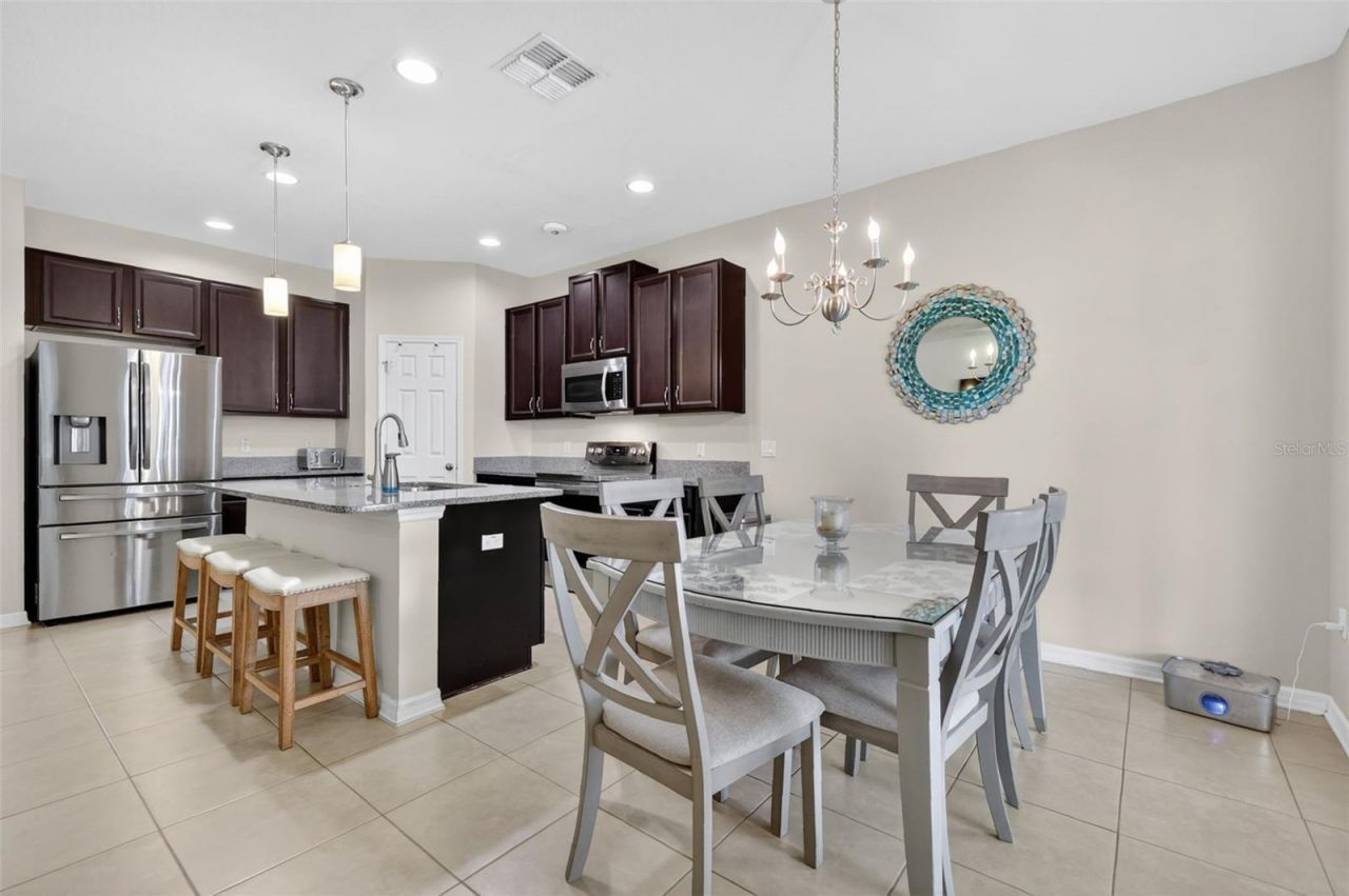 3262 Plumlee Court, Grand Island, FL 32735 Photo