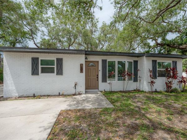 3401 W VAN BUREN DRIVE , TAMPA, FL 33611