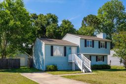 4950 Amberwood Lane photo 4