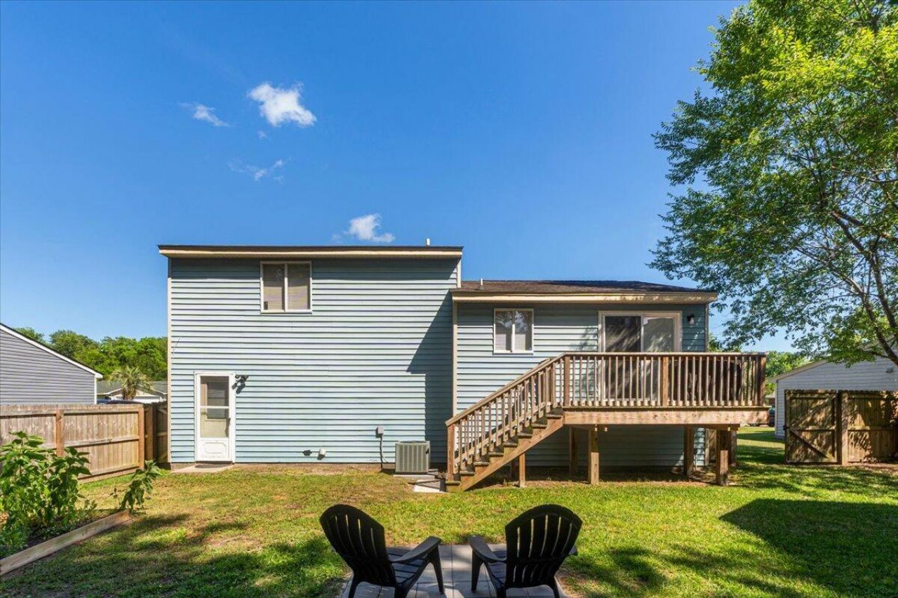 4950 Amberwood Lane Photo 24