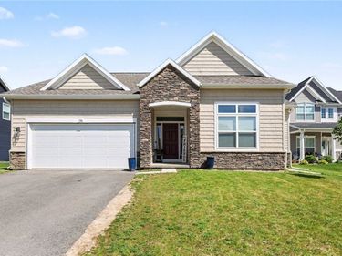 36 Gage Gardens, Churchville, NY 14428