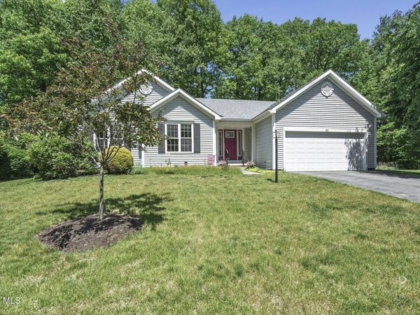 812 Al Constantino Drive, Rotterdam, NY 12306