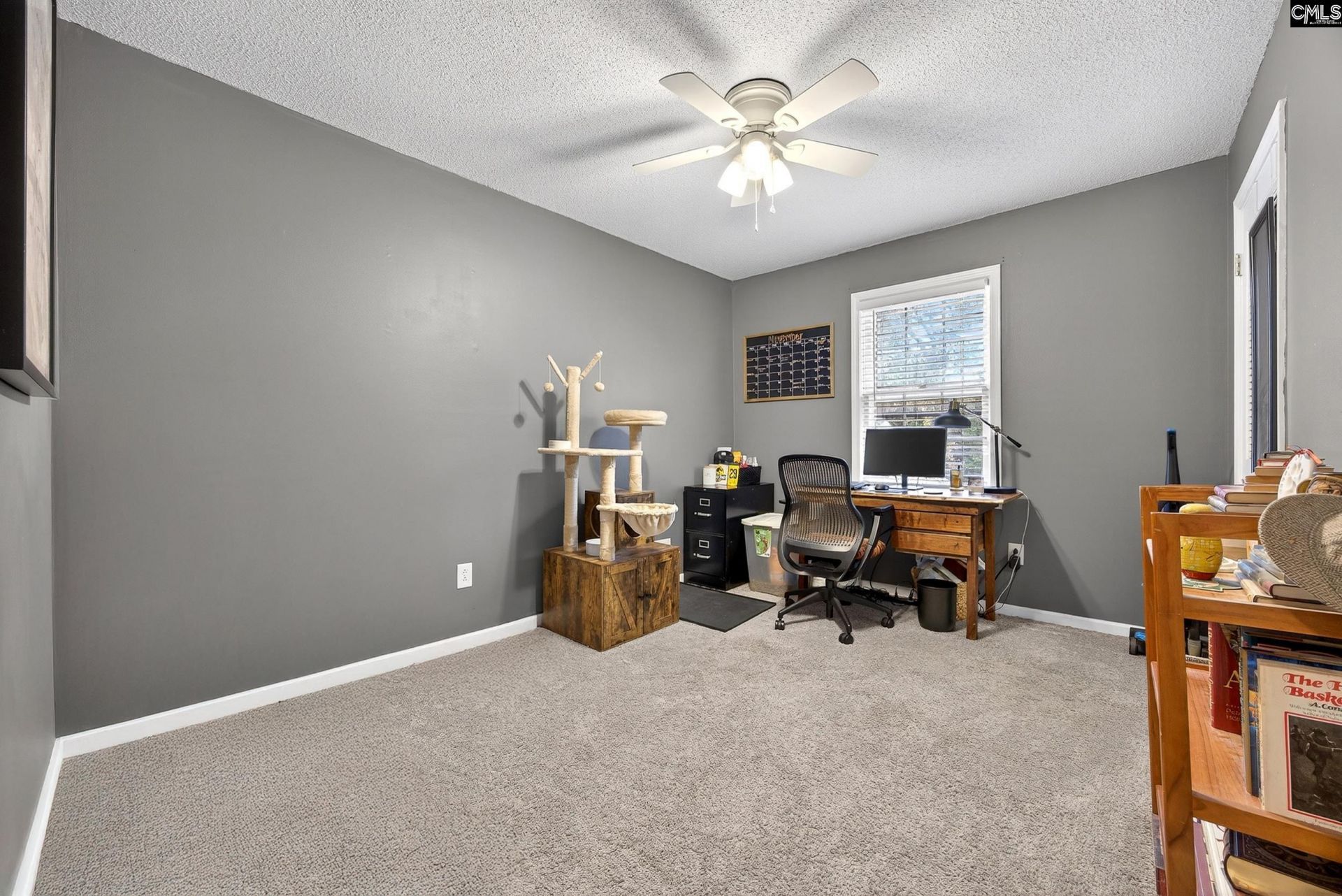 128 New Market Drive  Photo 14