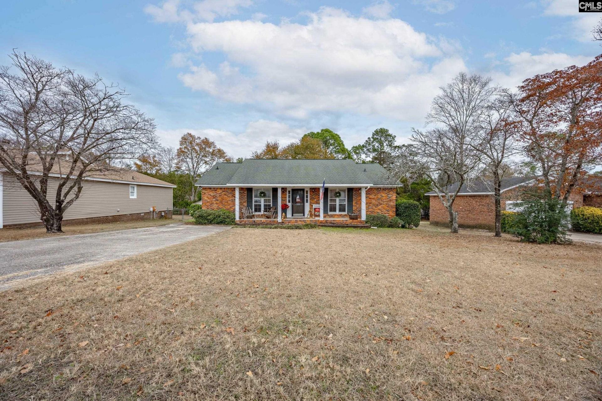 128 New Market Drive  Photo 21