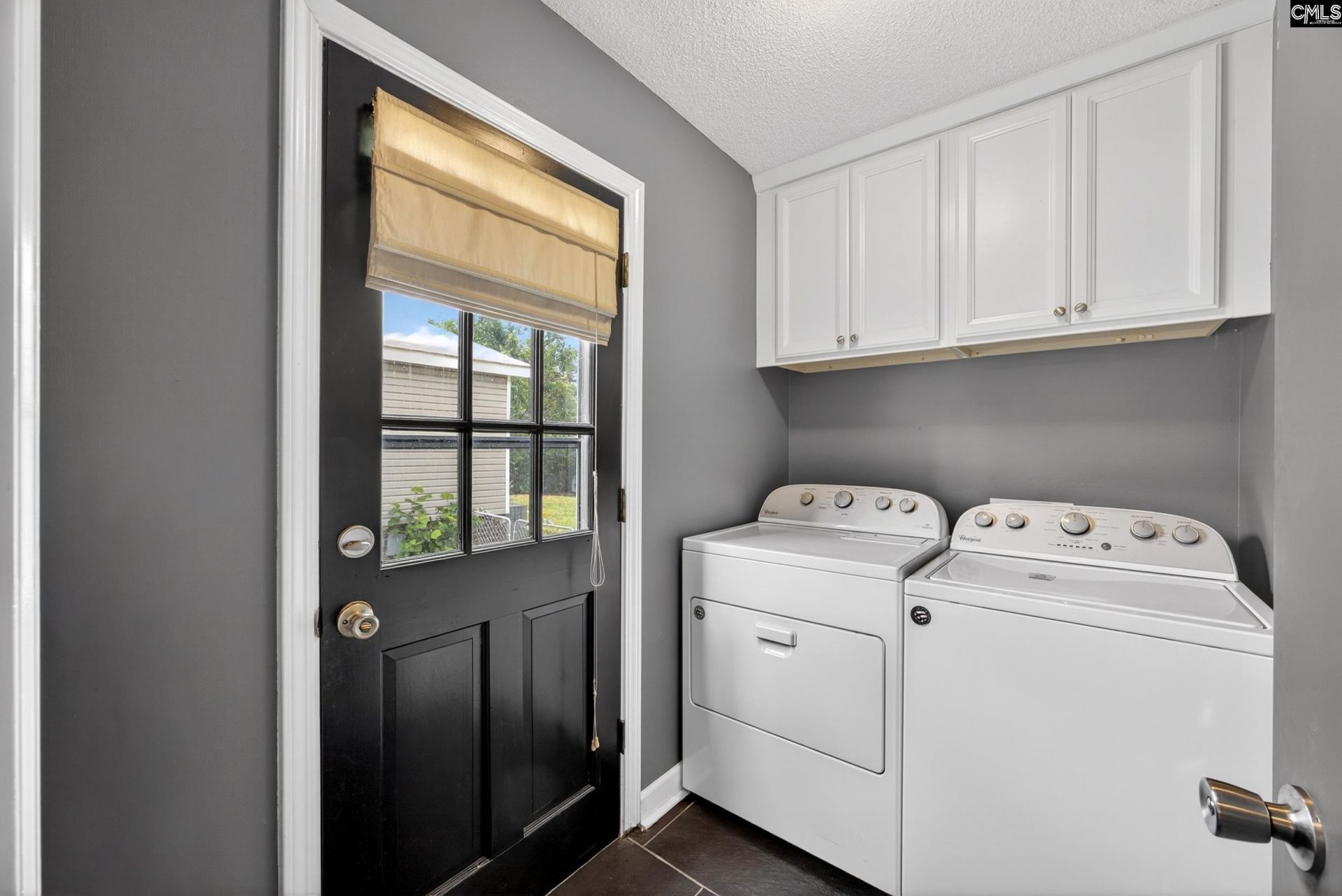 128 New Market Drive  Photo 7
