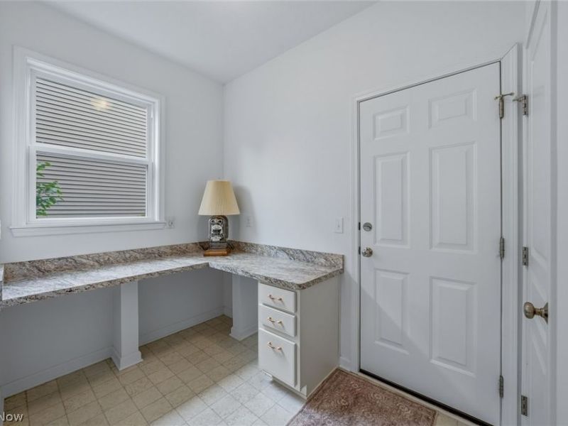 183 Nottingham Way, Wadsworth, OH 44281 Photo 18