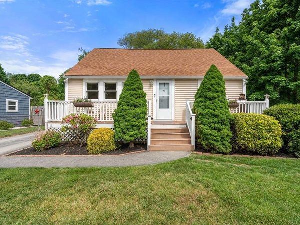 1080 Ocean St, Marshfield, MA 02050