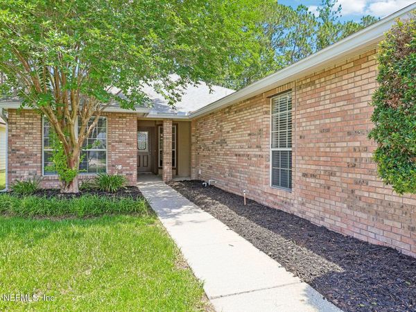 1667 HIGHLAND VIEW Court, Fleming Island, FL 32003
