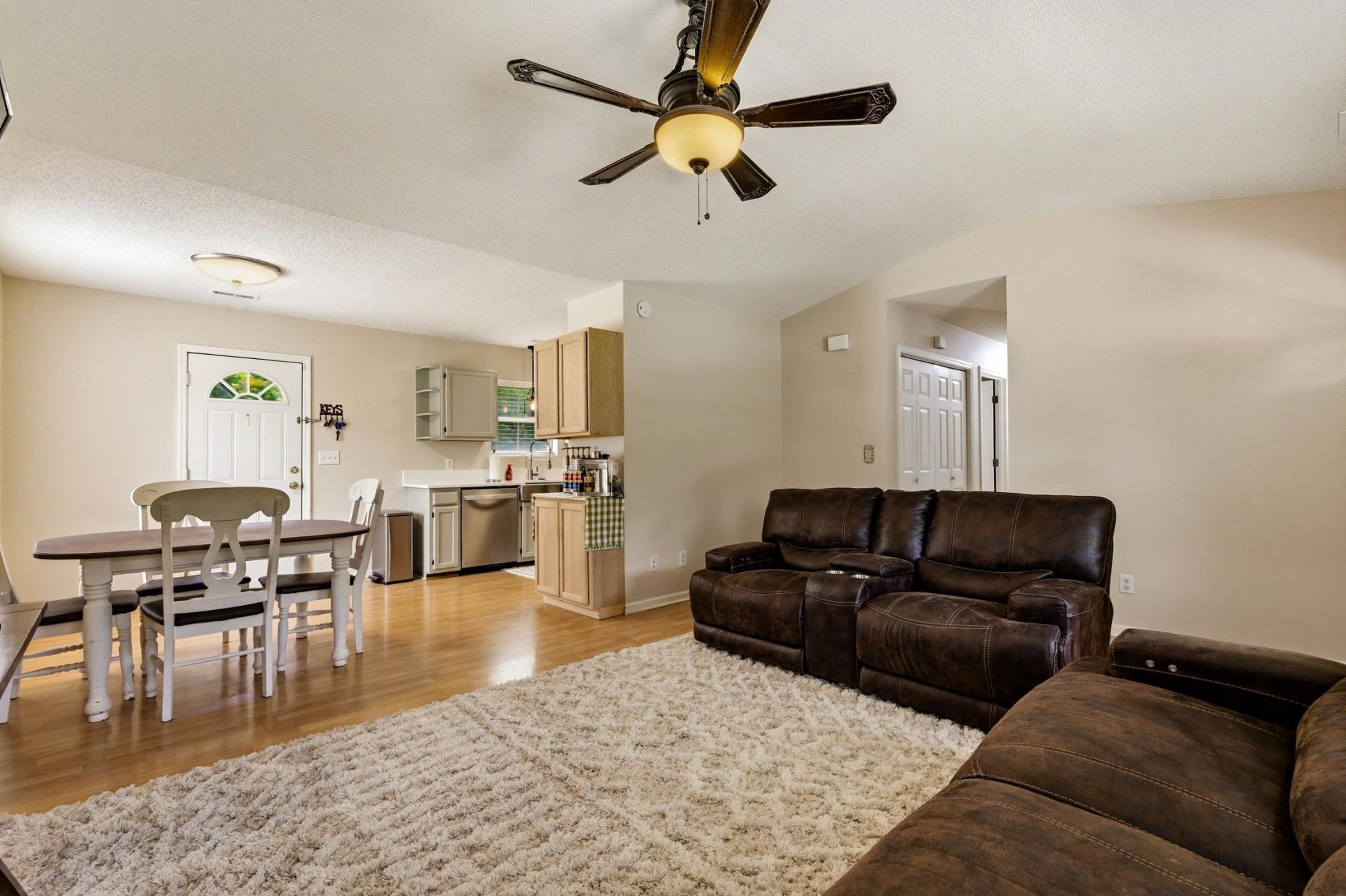 6099 Highway 134 Photo 8