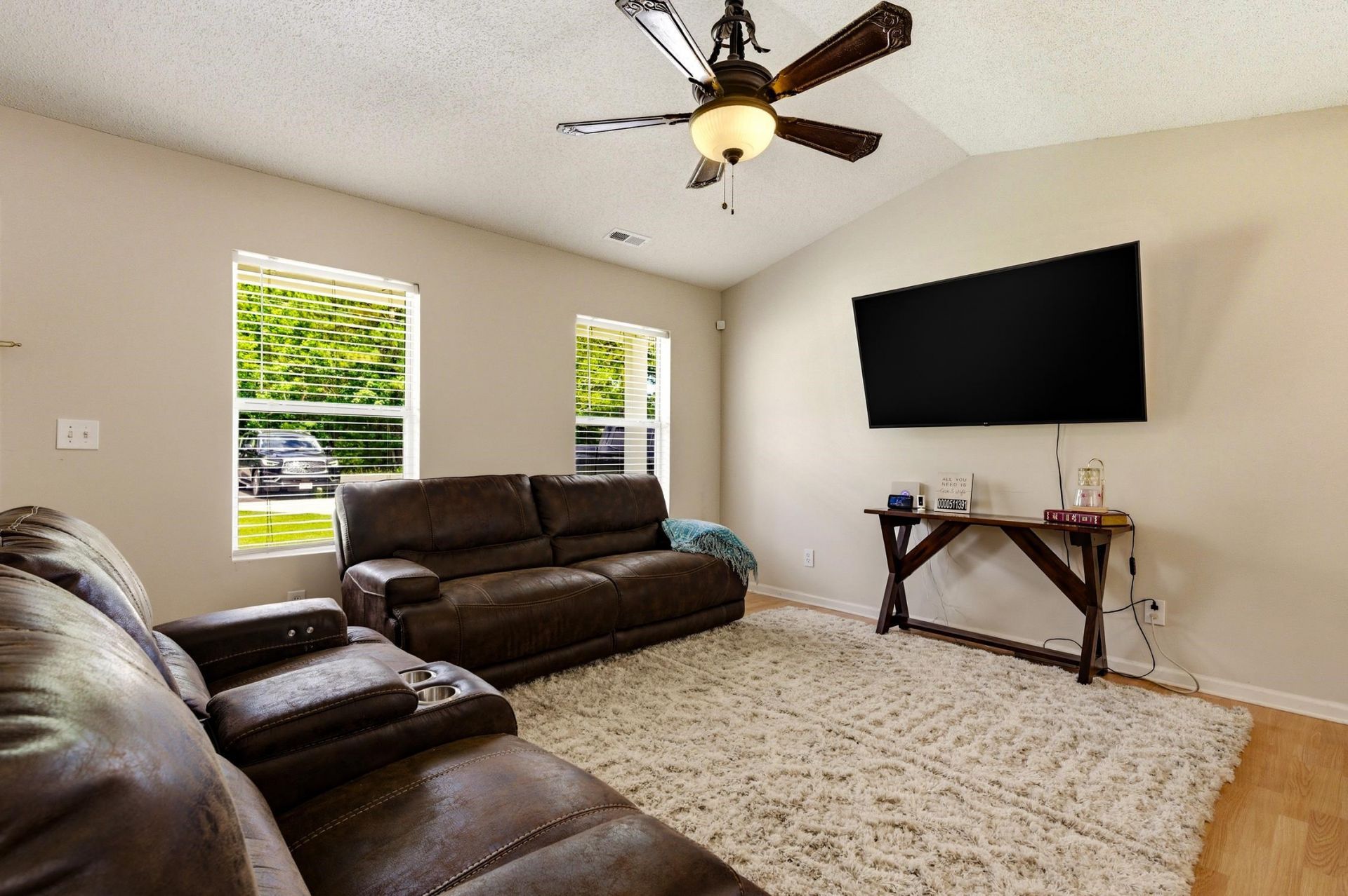 6099 Highway 134 Photo 9
