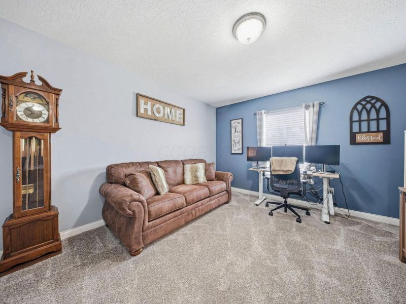 2100 Emmys Way, Columbus, OH 43228 Photo 23