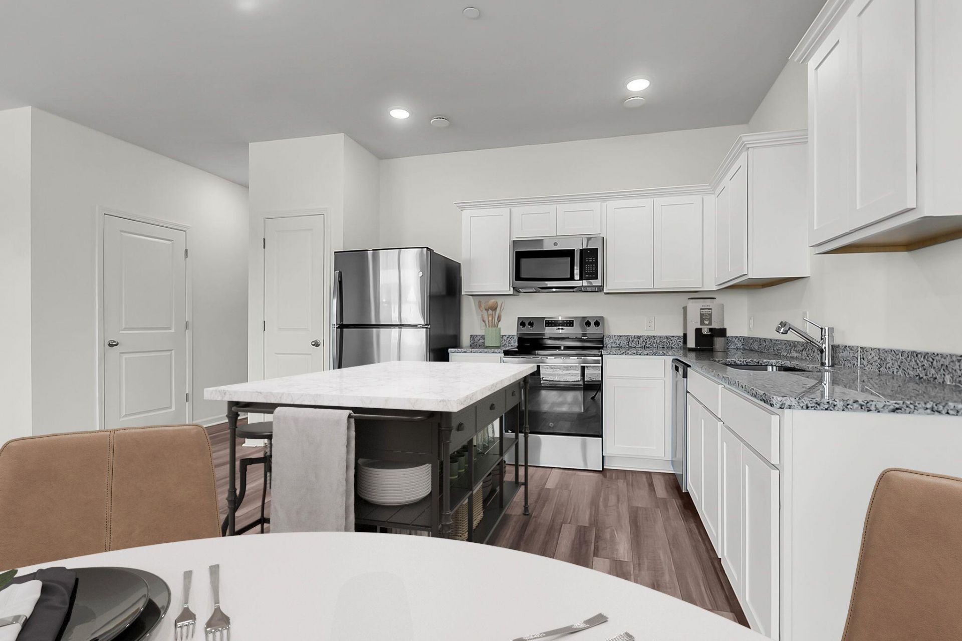 200 Halstead Drive Photo 8