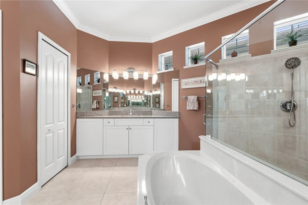 928 Carolina Circle Sw, Vero Beach, FL 32962 Photo
