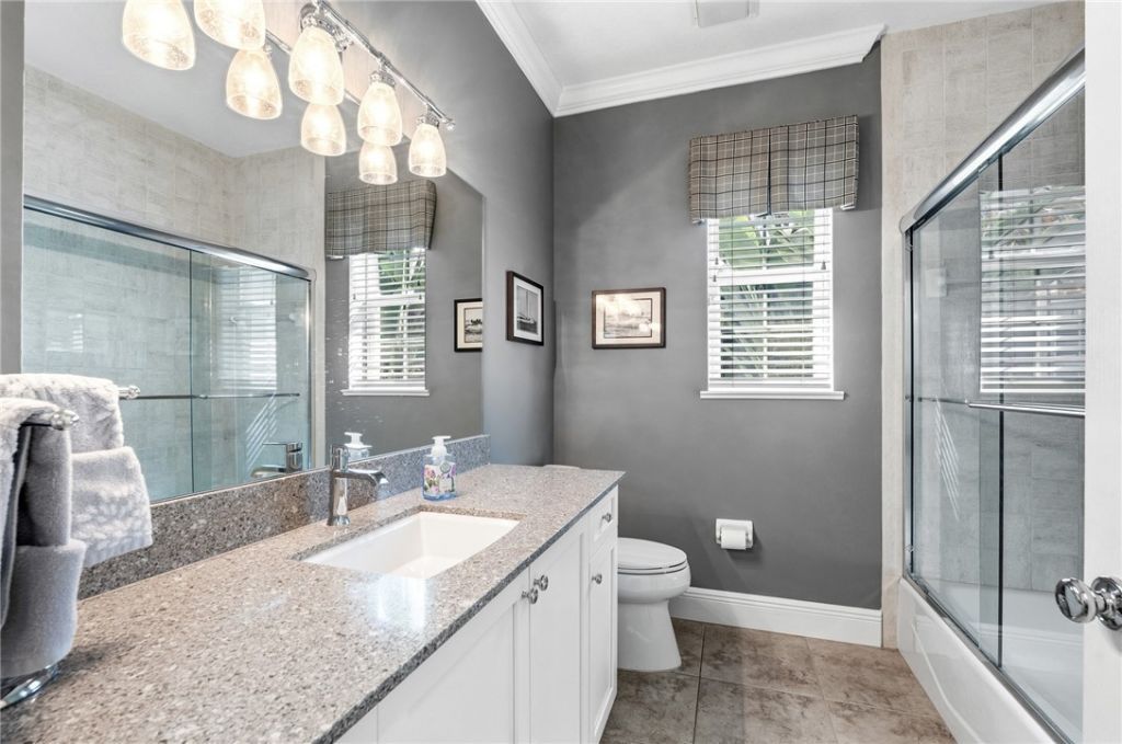 928 Carolina Circle Sw, Vero Beach, FL 32962 Photo