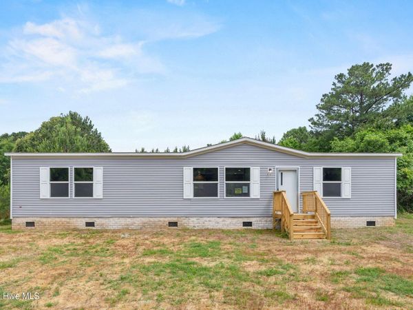 312 W Dunn Street, Sneads Ferry, NC 28460