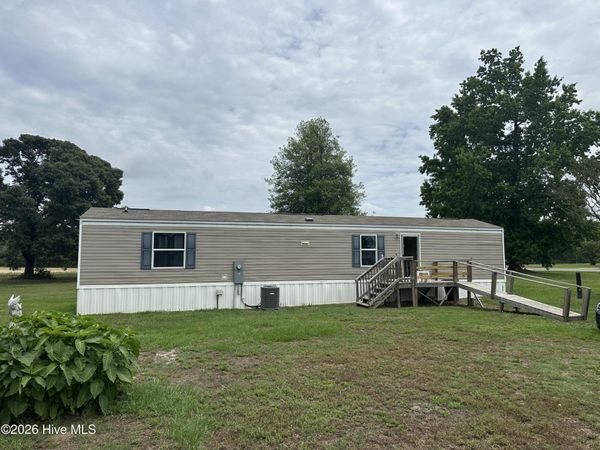 30 Fredrick Road, Clinton, NC 28328
