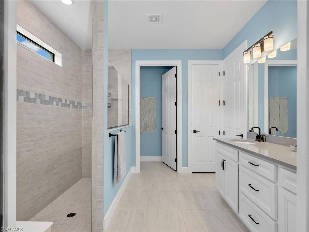 9487 Greyhawk Trl, Naples, FL 34120 Photo