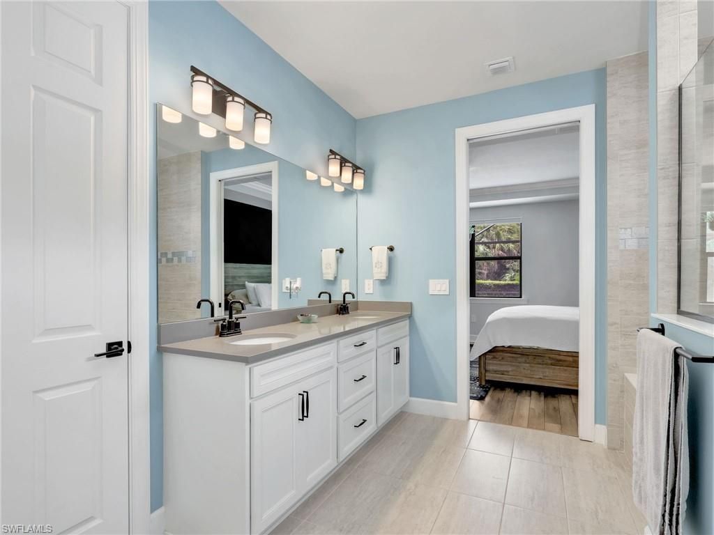 9487 Greyhawk Trl, Naples, FL 34120 Photo