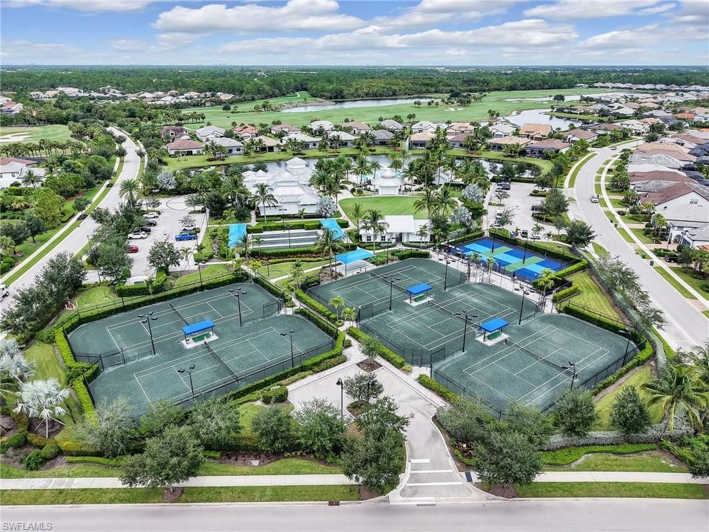 9487 Greyhawk Trl, Naples, FL 34120 Photo