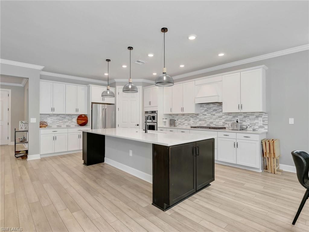9487 Greyhawk Trl, Naples, FL 34120 Photo