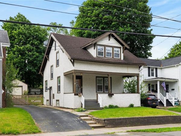 128 W Ivy Street, East Rochester, NY 14445