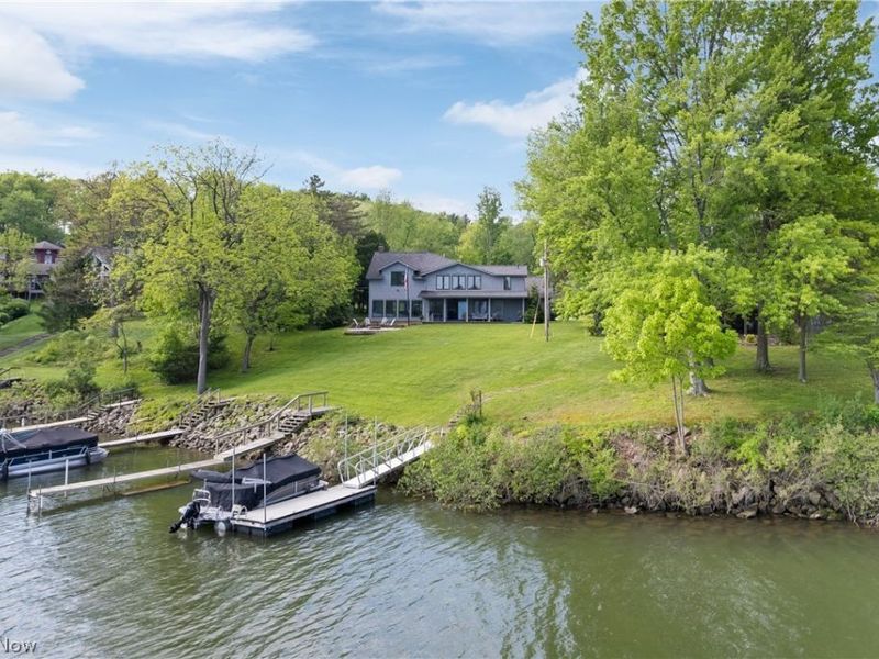 2264 Laurel Drive SW, Sherrodsville, OH 44675 Photo 11