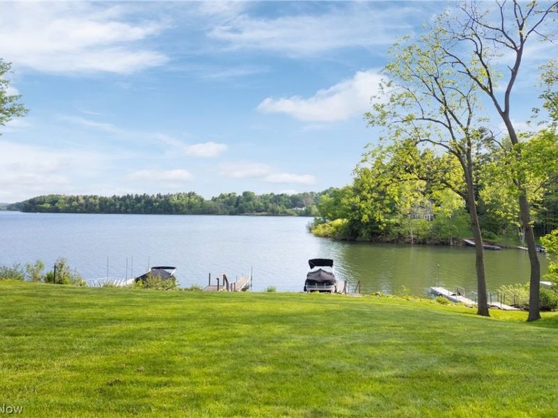 2264 Laurel Drive SW, Sherrodsville, OH 44675 Photo 8