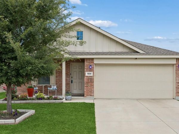 1806 River Crossing Drive, Anna, TX 75409
