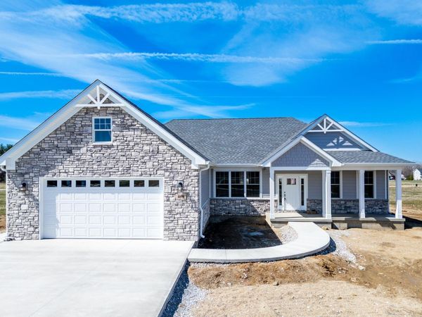 28 Fountain Drive, Covington, IN 47932