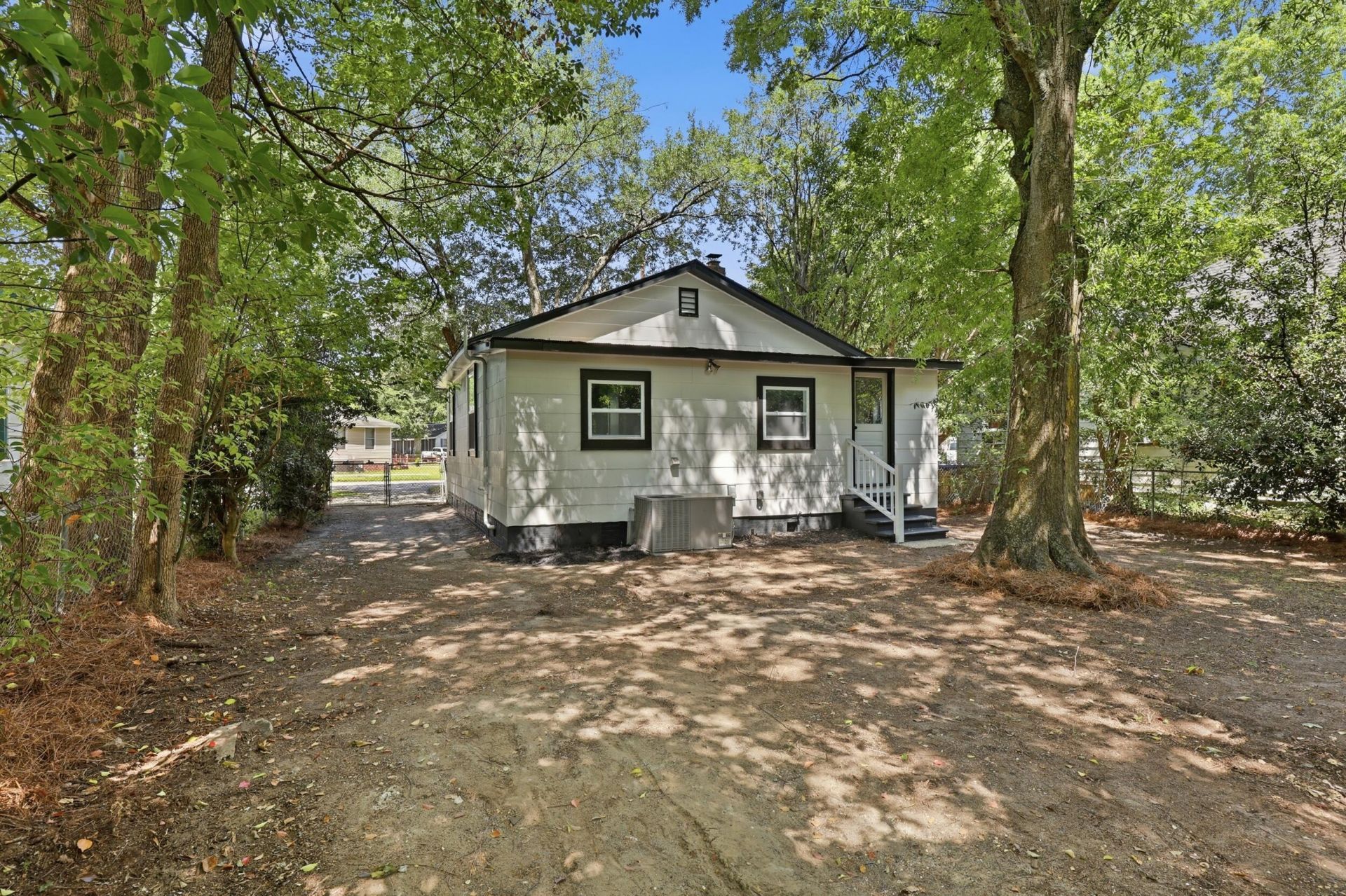 2916 Lexington Avenue Photo 24