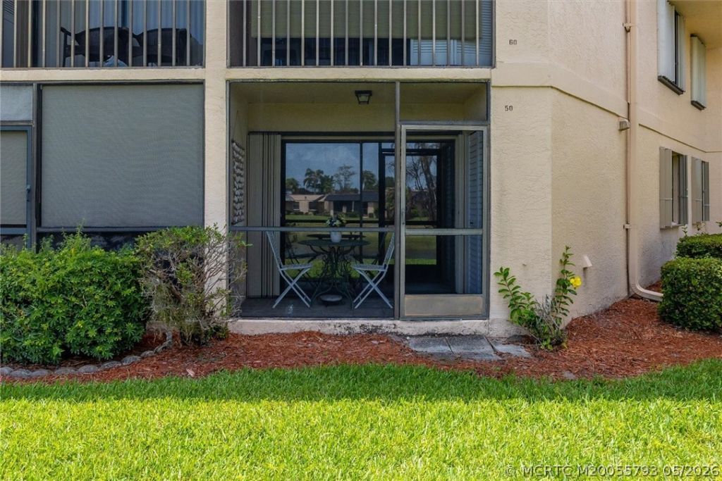 2069 NE Collins Circle, Unit 7-50, Jensen Beach, FL 34957 Photo
