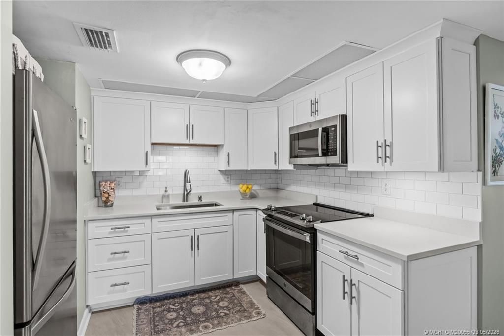 2069 NE Collins Circle, Unit 7-50, Jensen Beach, FL 34957 Photo