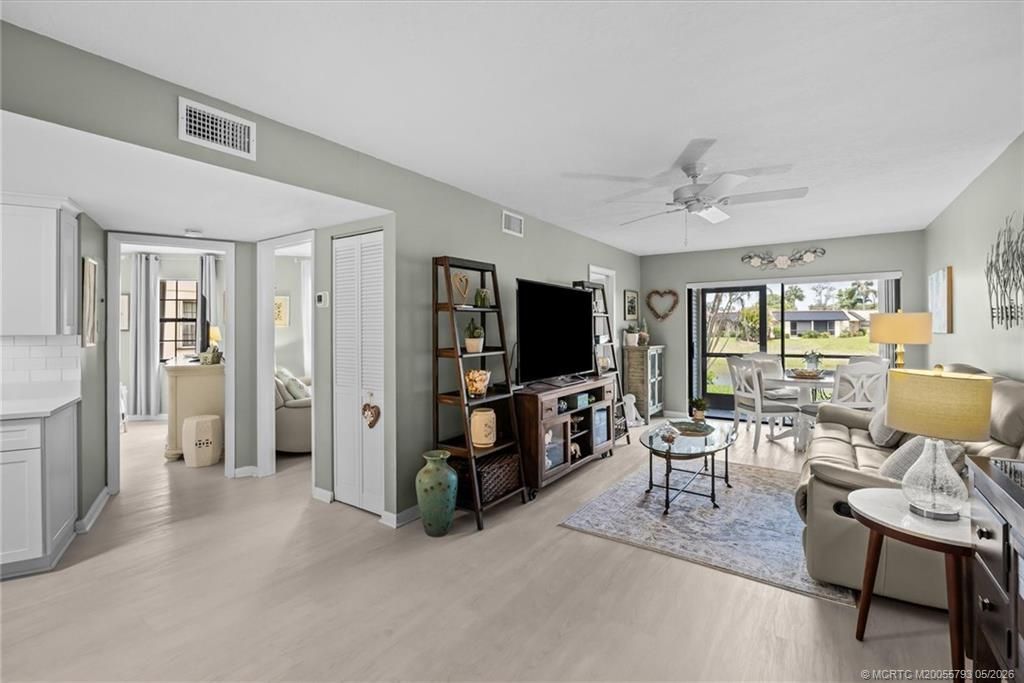 2069 NE Collins Circle, Unit 7-50, Jensen Beach, FL 34957 Photo