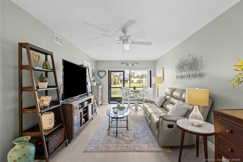 2069 NE Collins Circle, Unit 7-50, Jensen Beach, FL 34957 Photo