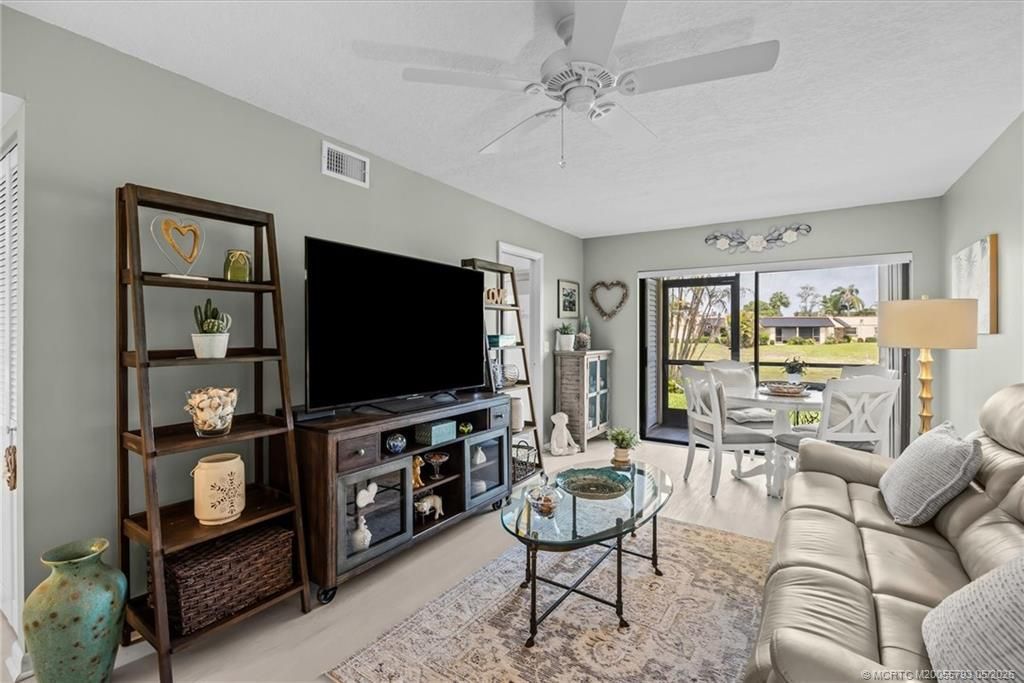 2069 NE Collins Circle, Unit 7-50, Jensen Beach, FL 34957 Photo