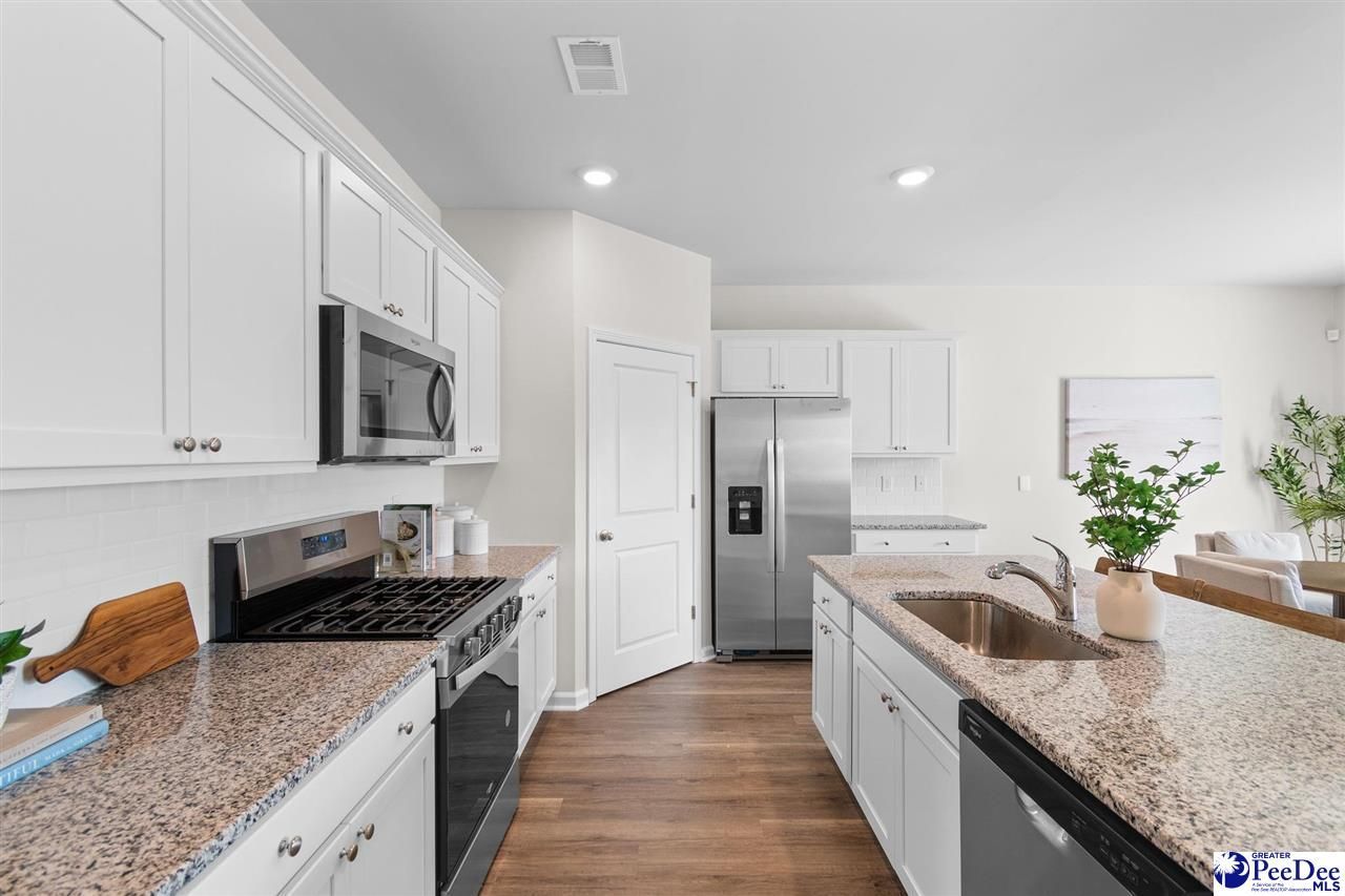 3308 Royal Star Lane Photo 5