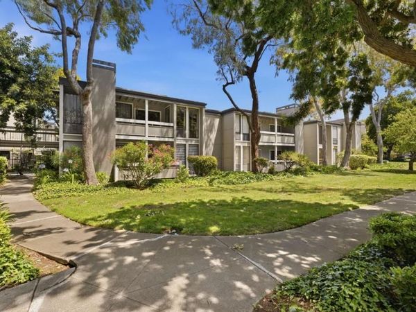 1151 Compass Lane, Unit 111, Foster City, CA 94404