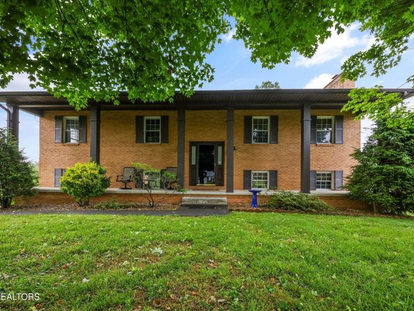 306 Swanee Drive, Maryville, TN 37804