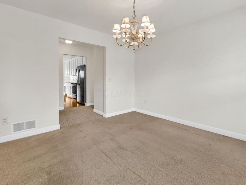 1010 Laketree Court W, Westerville, OH 43081 Photo 10