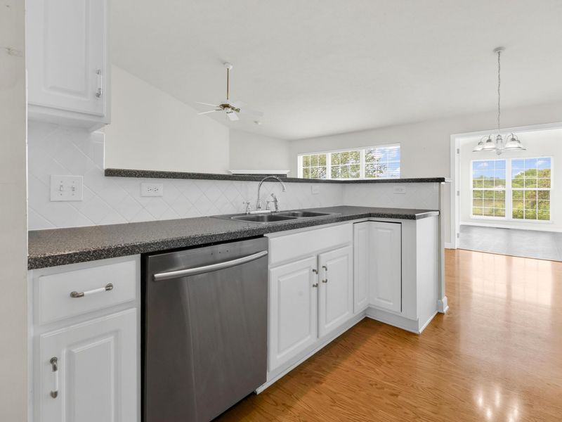 1010 Laketree Court W, Westerville, OH 43081 Photo 29