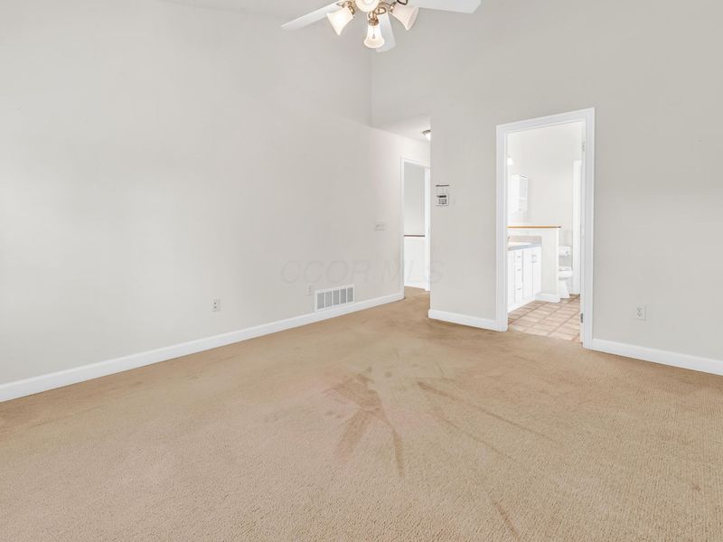 1010 Laketree Court W, Westerville, OH 43081 Photo 37