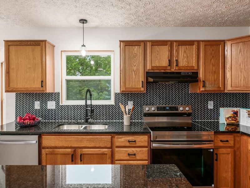 2927 Southfield Village Drive, Unit R, Grove City, OH 43123 Photo 21