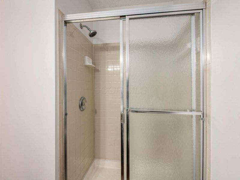 2927 Southfield Village Drive, Unit R, Grove City, OH 43123 Photo 28