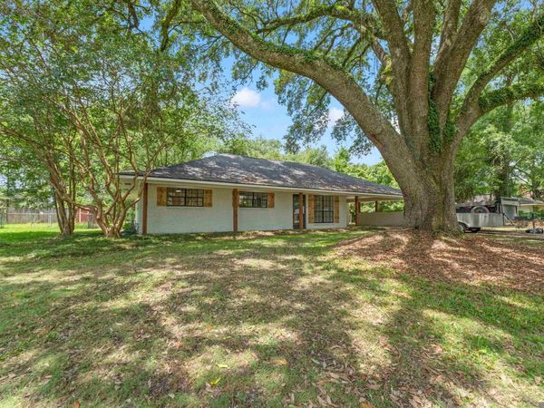 1975 N Alameda Dr, Baton Rouge, LA 70815