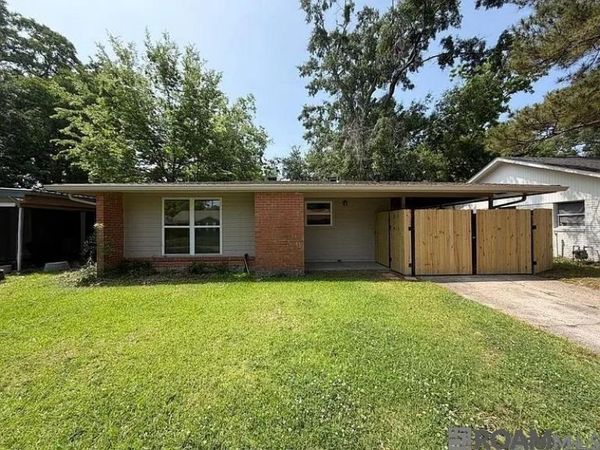 11976 Baylor Dr, Baton Rouge, LA 70816