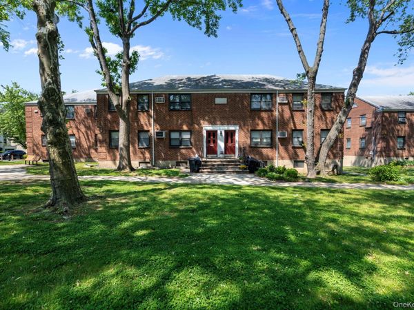 199-23 22 Ave , Unit 1-260, Whitestone, NY 11357