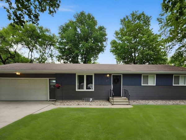 231 Allan Avenue, North Mankato, MN 56003