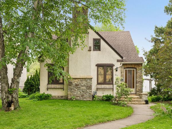 4011 Upton Avenue N, Minneapolis, MN 55412