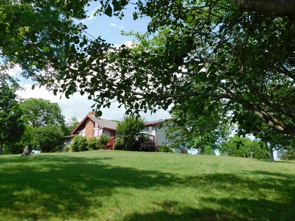 2025 Liberty Ln , Gallatin, TN 37066